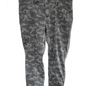 Lane Bryant Women's Camo Pants Size 22